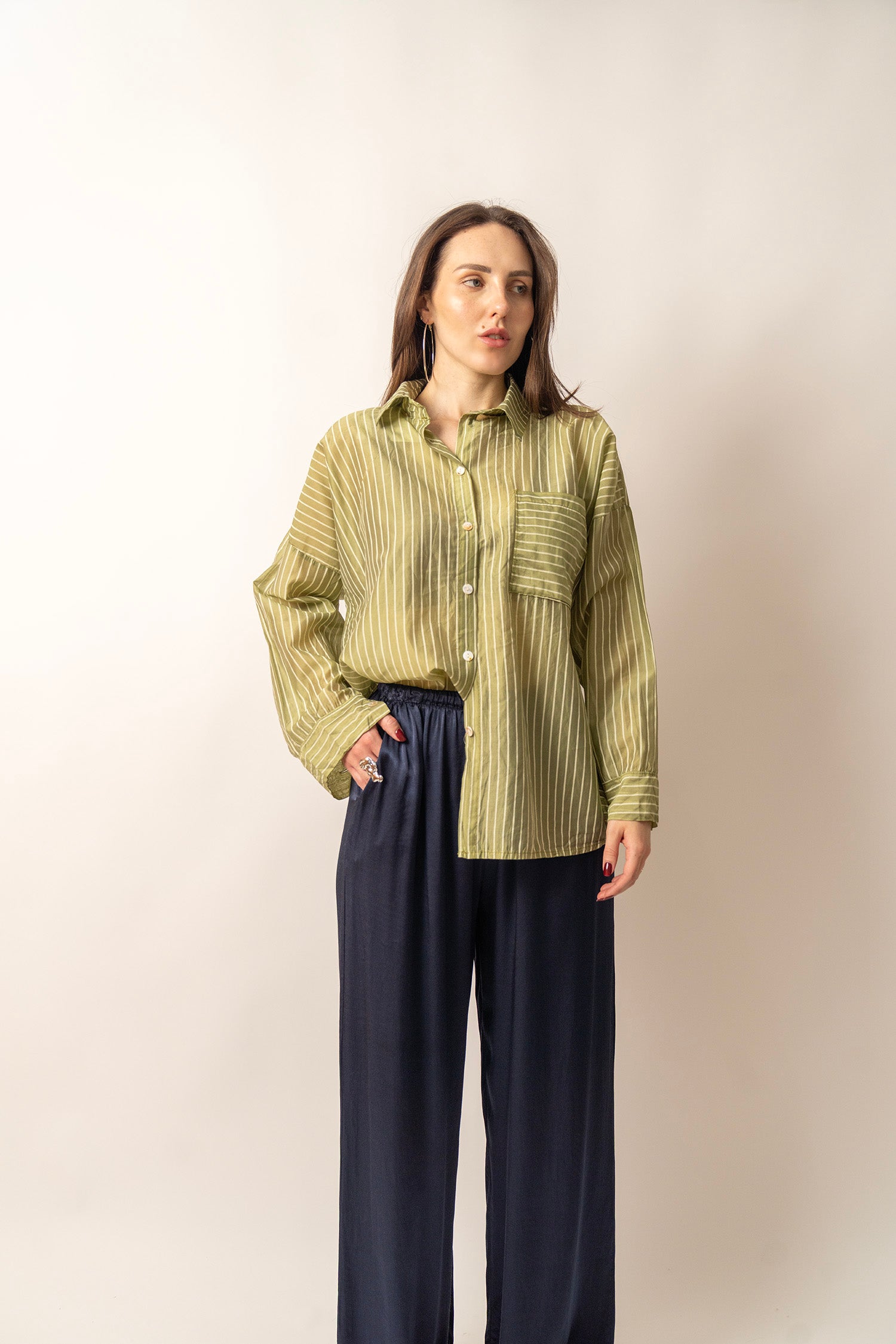CAMICIA SEMIVELATA