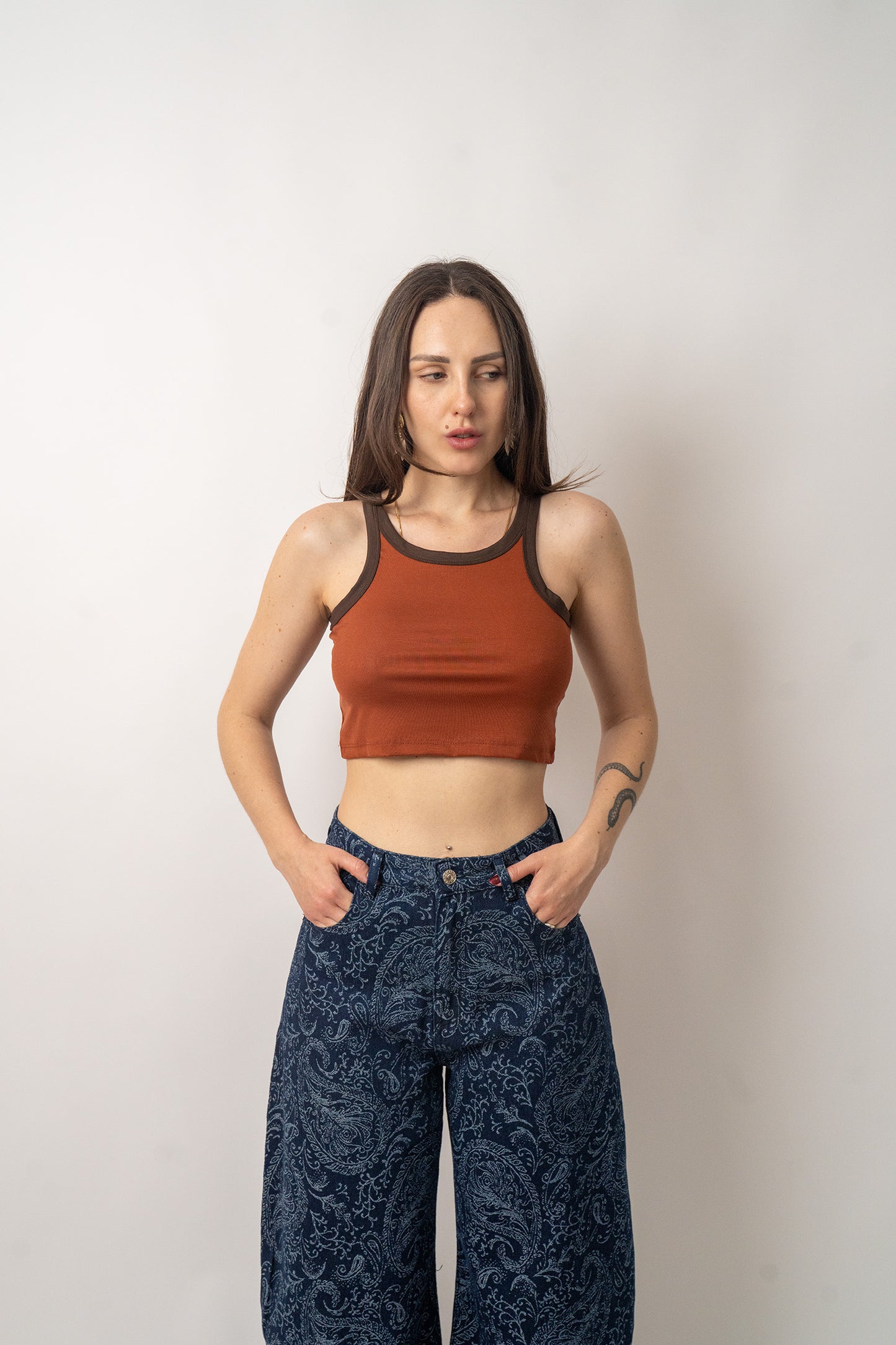 CROP JUSTWEST