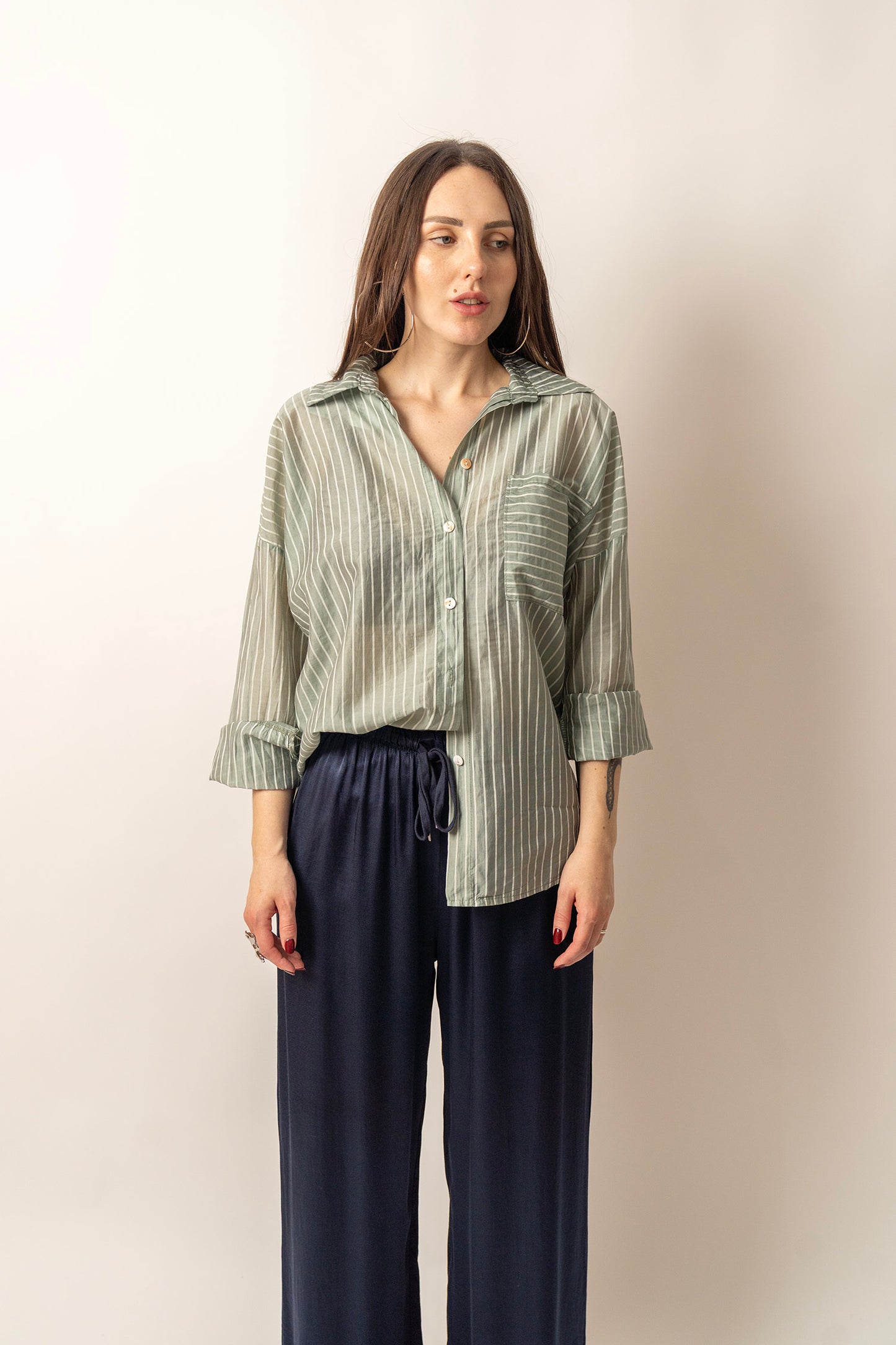 CAMICIA SEMIVELATA